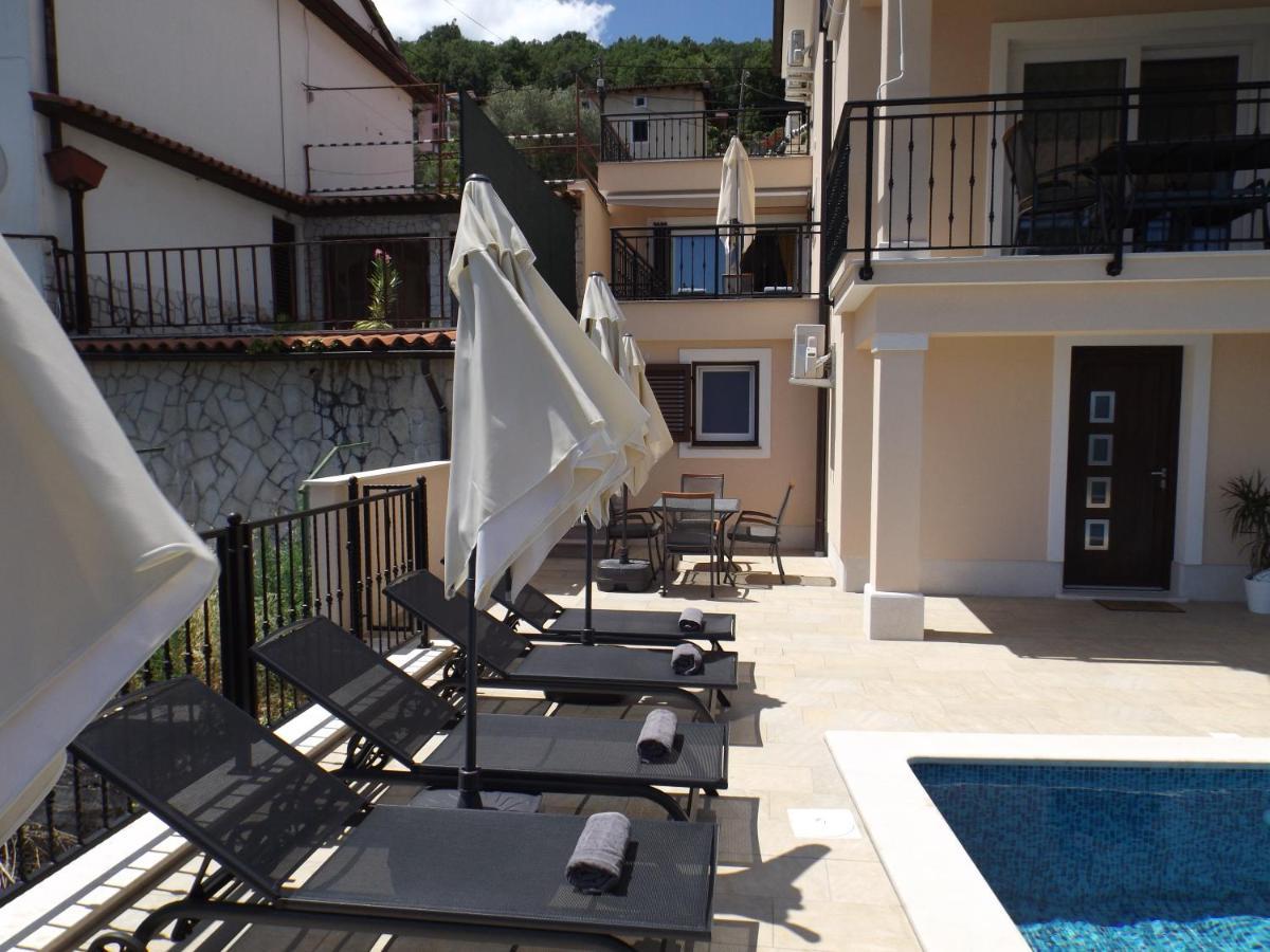 Apartments Villa Elma Mošćenička Draga Extérieur photo